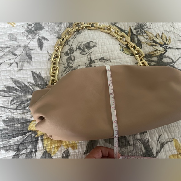 Bottega inspired Beige Dumpling Bag with Gold Chain - Picture 7 of 16